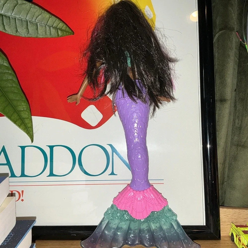 Barbie Dreamtopia Twinkle Lights 12" Mermaid Doll Water Activated African - Picture 5 of 5